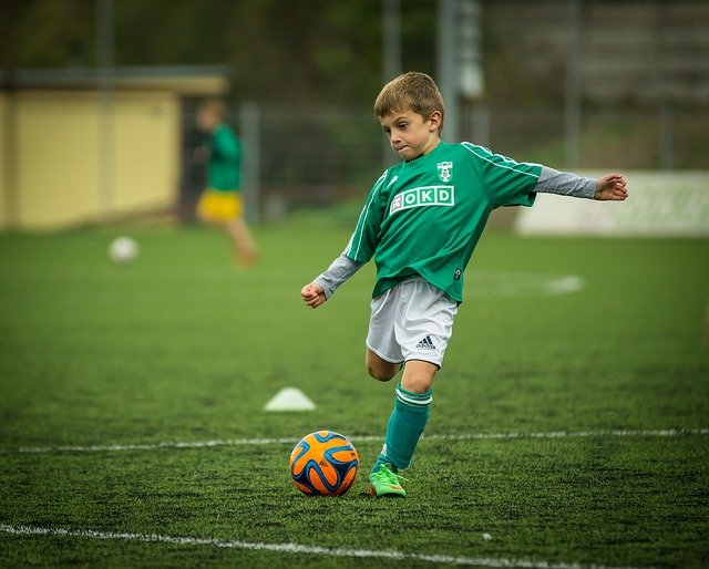 Key Tips For Playing A Better Game Of Football