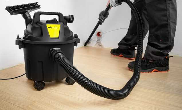 Top Tips for Using Industrial Vacuum Cleaners
