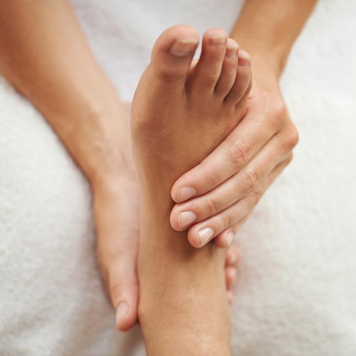Pamper Your Feet Using These Recommended Foot Care Tips 