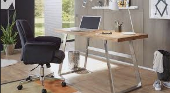 6 Must-Have Pieces of Office Furniture